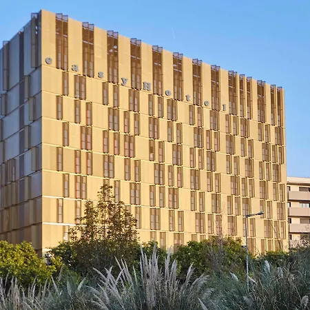 فندق Easyhotel Barcelona Fira