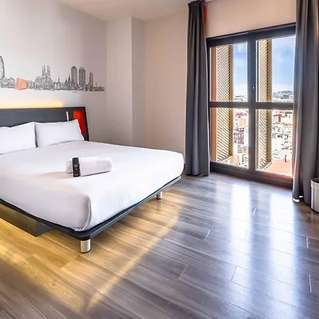 Easyhotel Barcelona Fira Szálloda