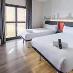 Hotel Easyhotel Barcelona Fira 2*