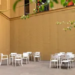 Easyhotel Barcelona Fira Hotel L’Hospitalet de Llobregat