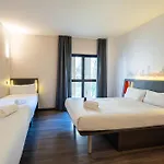 Easyhotel Barcelona Fira