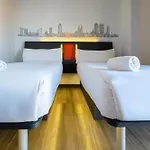 Easyhotel Barcelona Fira L’Hospitalet de Llobregat