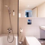 Easyhotel Barcelona Fira Hotel