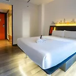 Easyhotel Barcelona Fira
