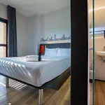 Easyhotel Barcelona Fira 2* L’Hospitalet de Llobregat