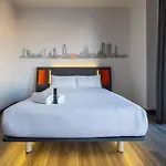 Easyhotel Barcelona Fira Hotel L’Hospitalet de Llobregat
