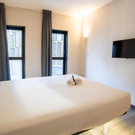 Hotel Easyhotel Barcelona Fira L’Hospitalet de Llobregat